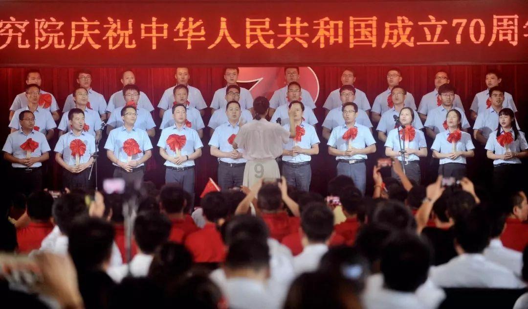 机智问答网页-解答你的问题-有女朋友,但遇到更优秀的女孩该怎么办?专家在线